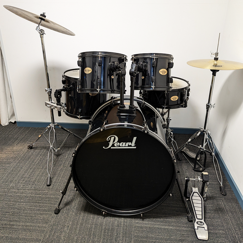 Pearl Target 5 Piece Drum Kit w/Stands + Cymbals Black - Used - Includes  Warranty